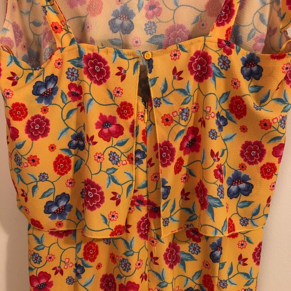 Yellow floral romper - Picture 7 of 9